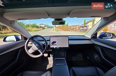 Седан Tesla Model 3 2021 в Львове фото 11 Седан Tesla Model 3 2021 в Львове
