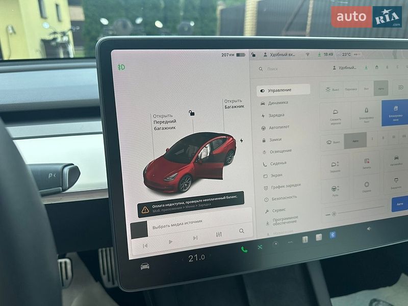 Седан Tesla Model 3 2021 в Виннице