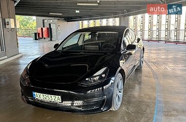 Седан Tesla Model 3 2020 в Харькове