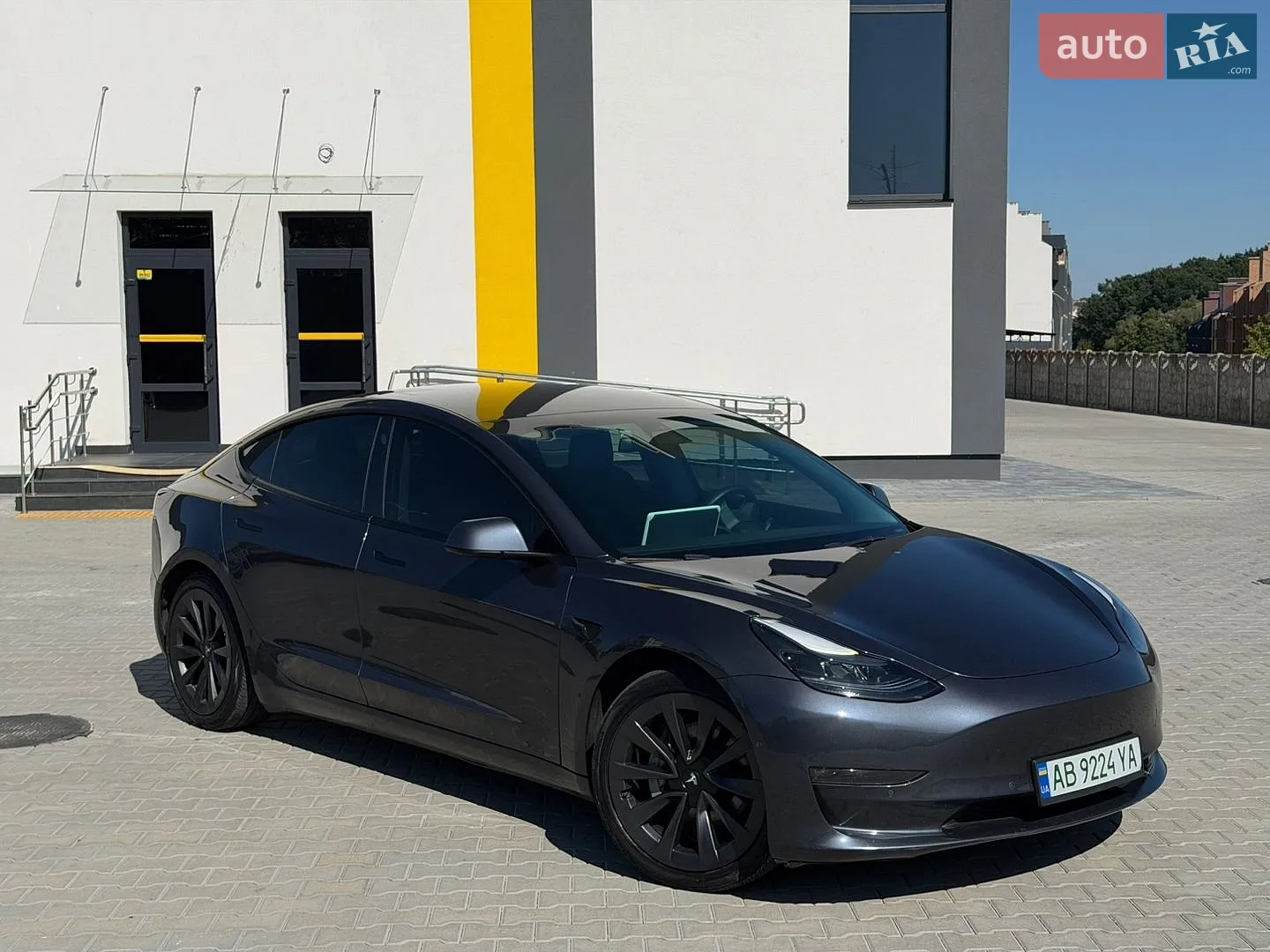 2022 Tesla Model 3 - мініатюра 5