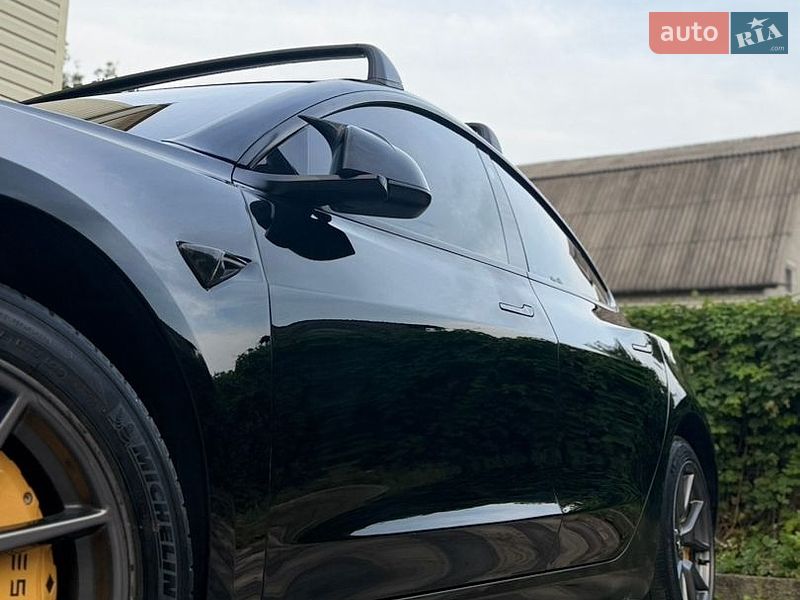 Седан Tesla Model 3 2023 в Хмельницком