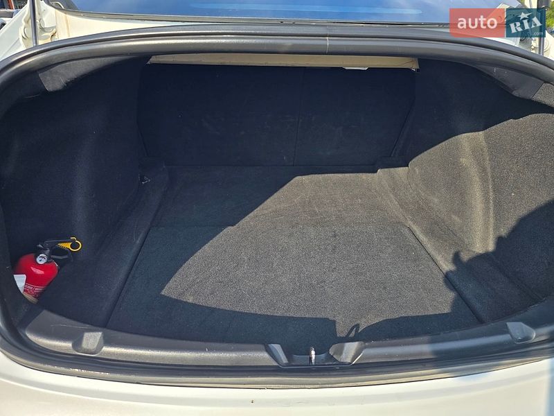 Седан Tesla Model 3 2020 в Дрогобичі