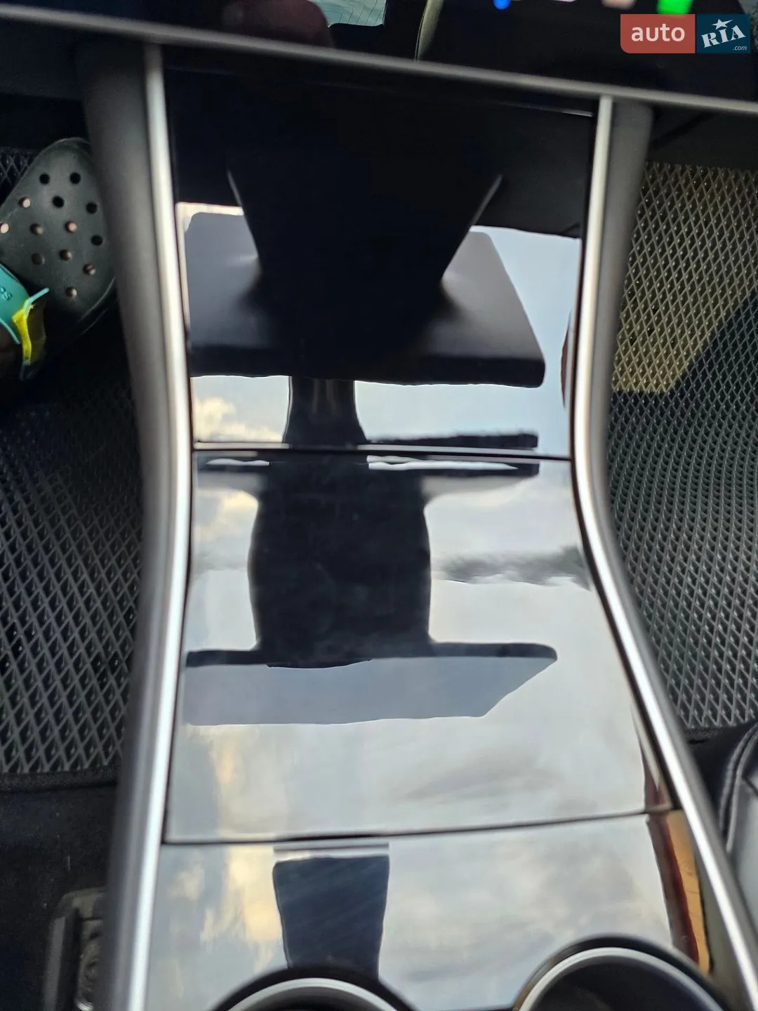 2020 Tesla Model 3 - мініатюра 19