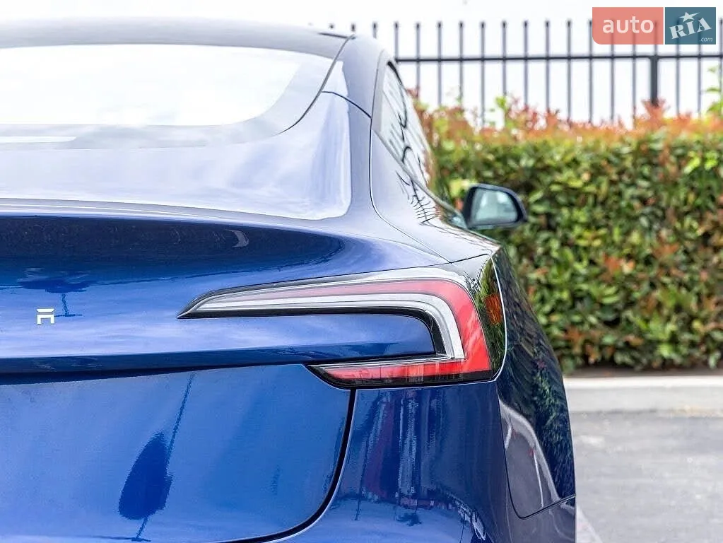 2024 Tesla Model 3 - мініатюра 7