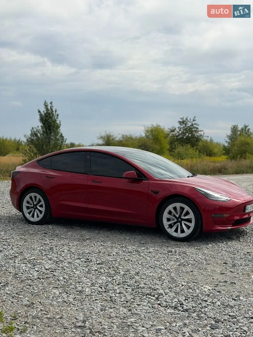 2022 Tesla Model 3 - мініатюра 9