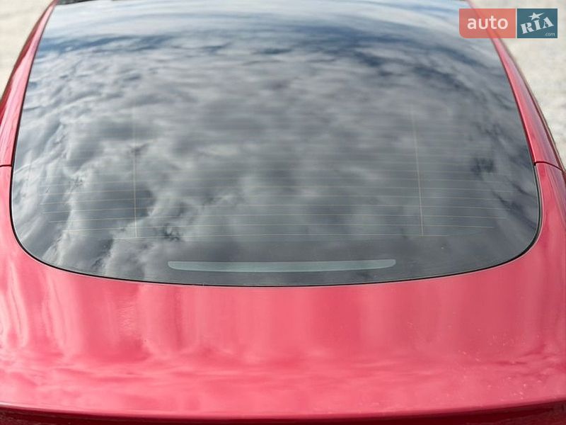 Седан Tesla Model 3 2022 в Києві