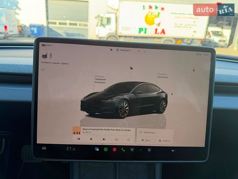 Седан Tesla Model 3 2024 в Одесі