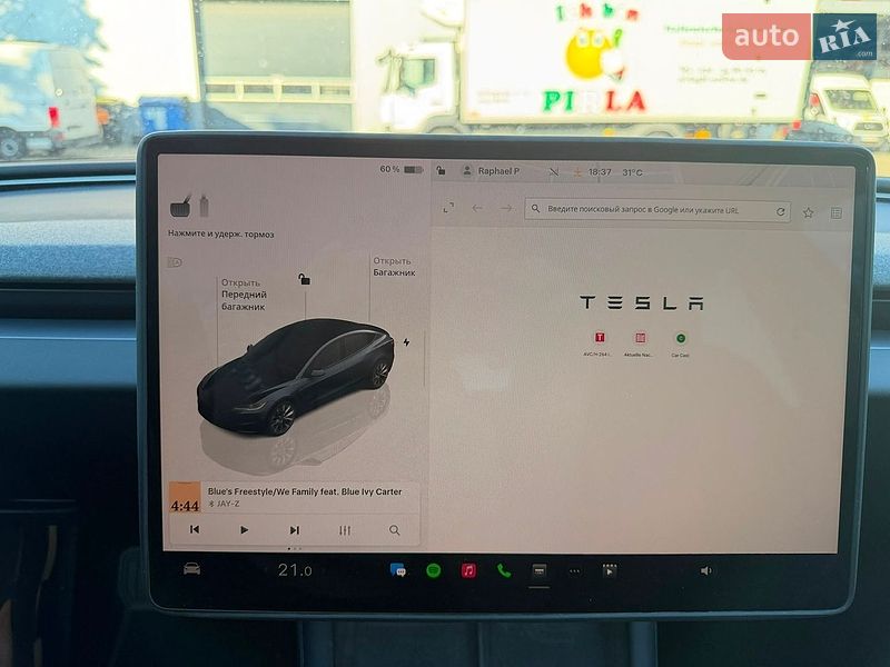 Седан Tesla Model 3 2024 в Одесі