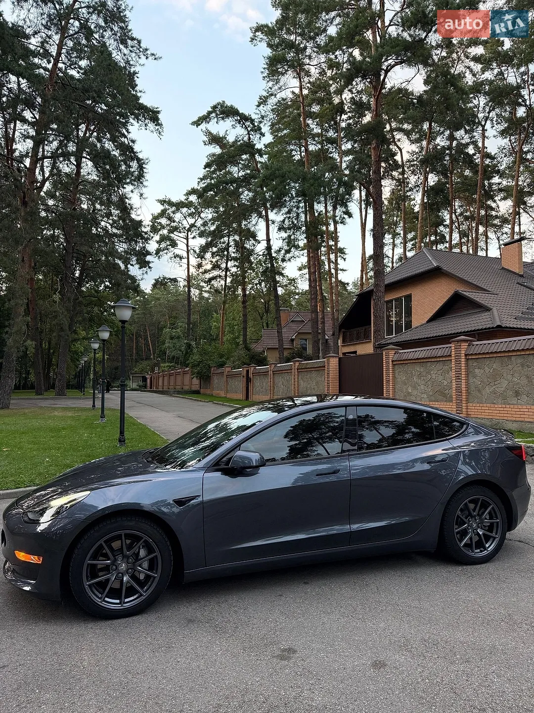 2022 Tesla Model 3 - мініатюра 19