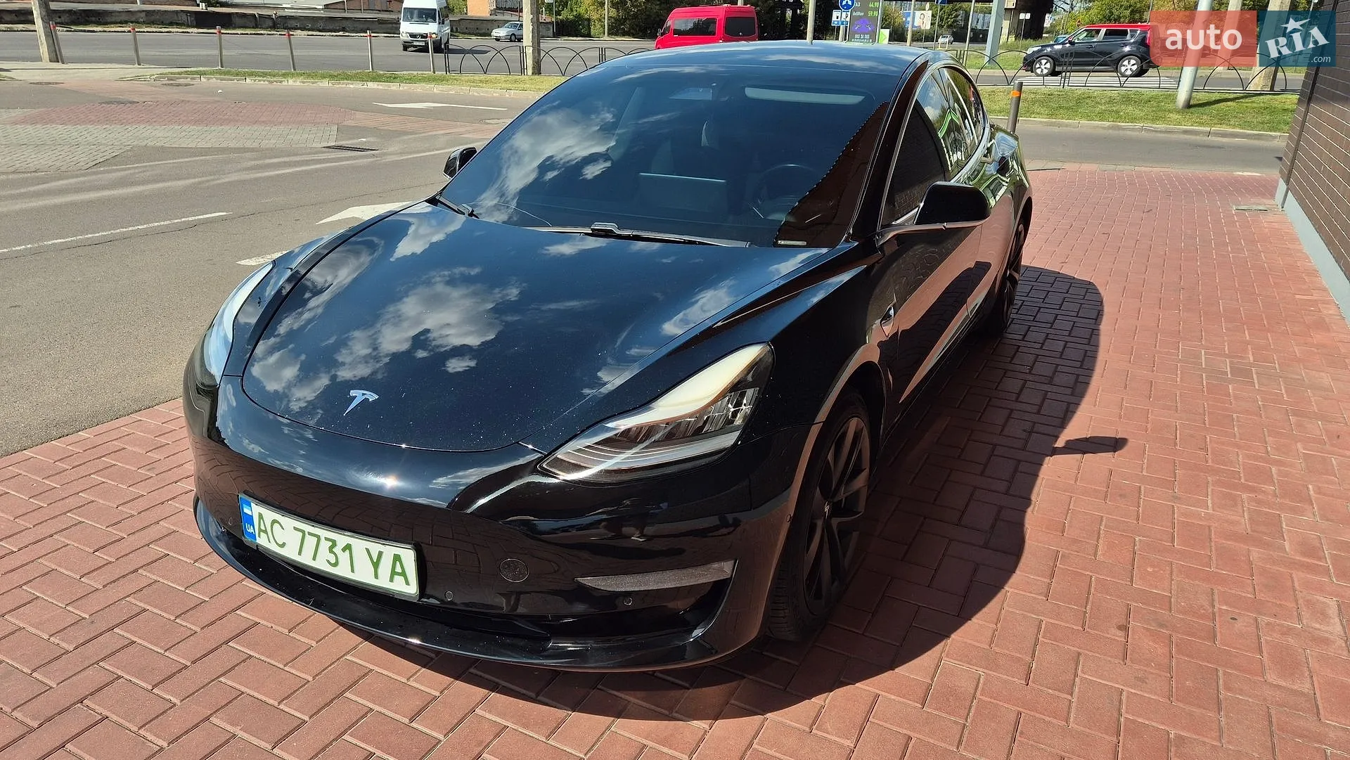 2019 Tesla Model 3 - мініатюра 8