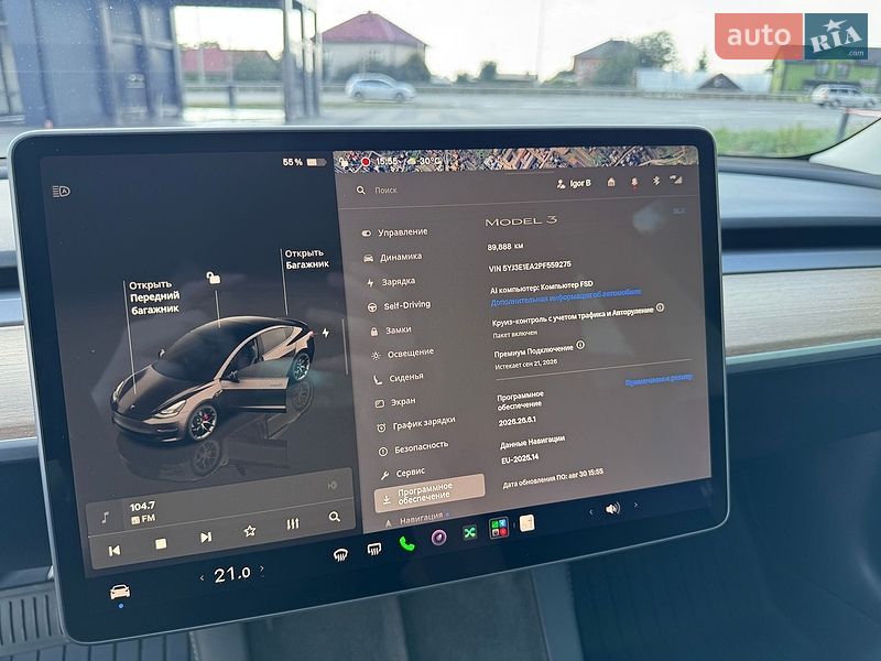 Седан Tesla Model 3 2023 в Львове