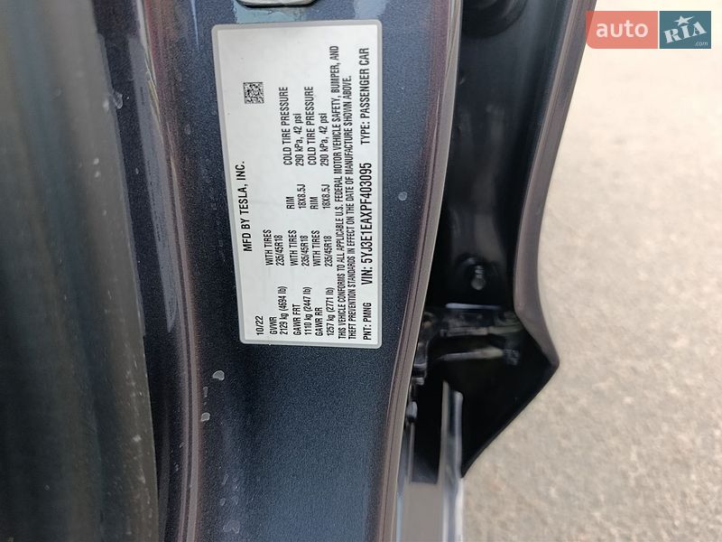 Седан Tesla Model 3 2022 в Киеве