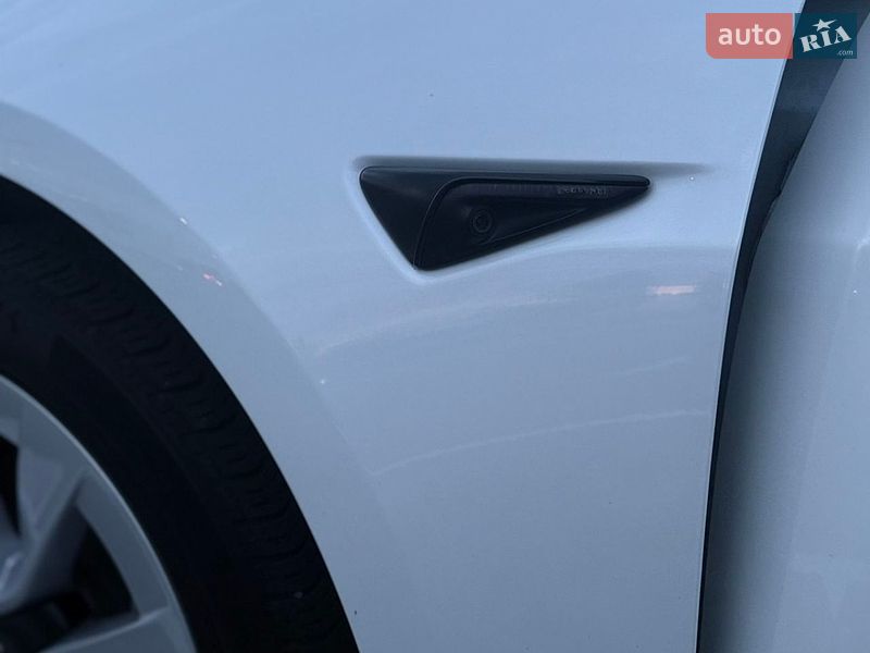 Седан Tesla Model 3 2022 в Белой Церкви