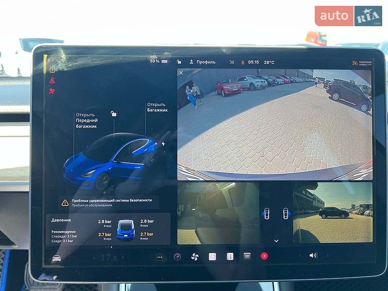 Седан Tesla Model 3 2019 в Львове