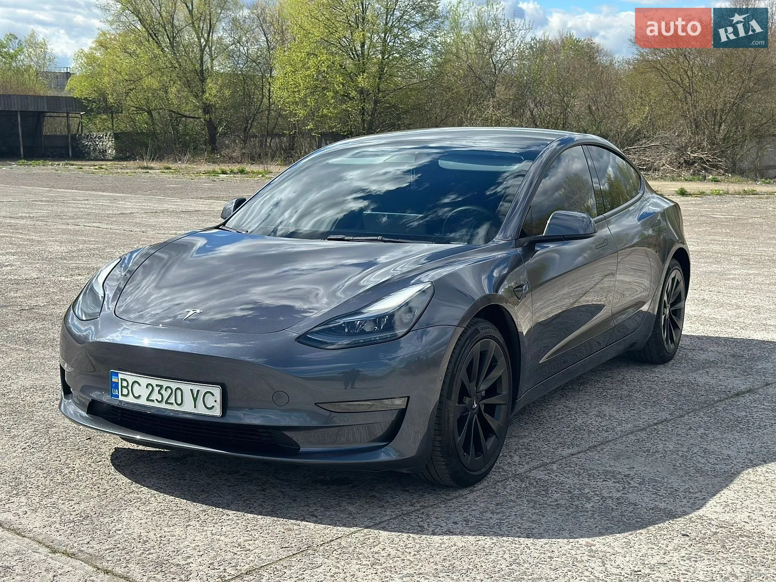2022 Tesla Model 3 - фото 1