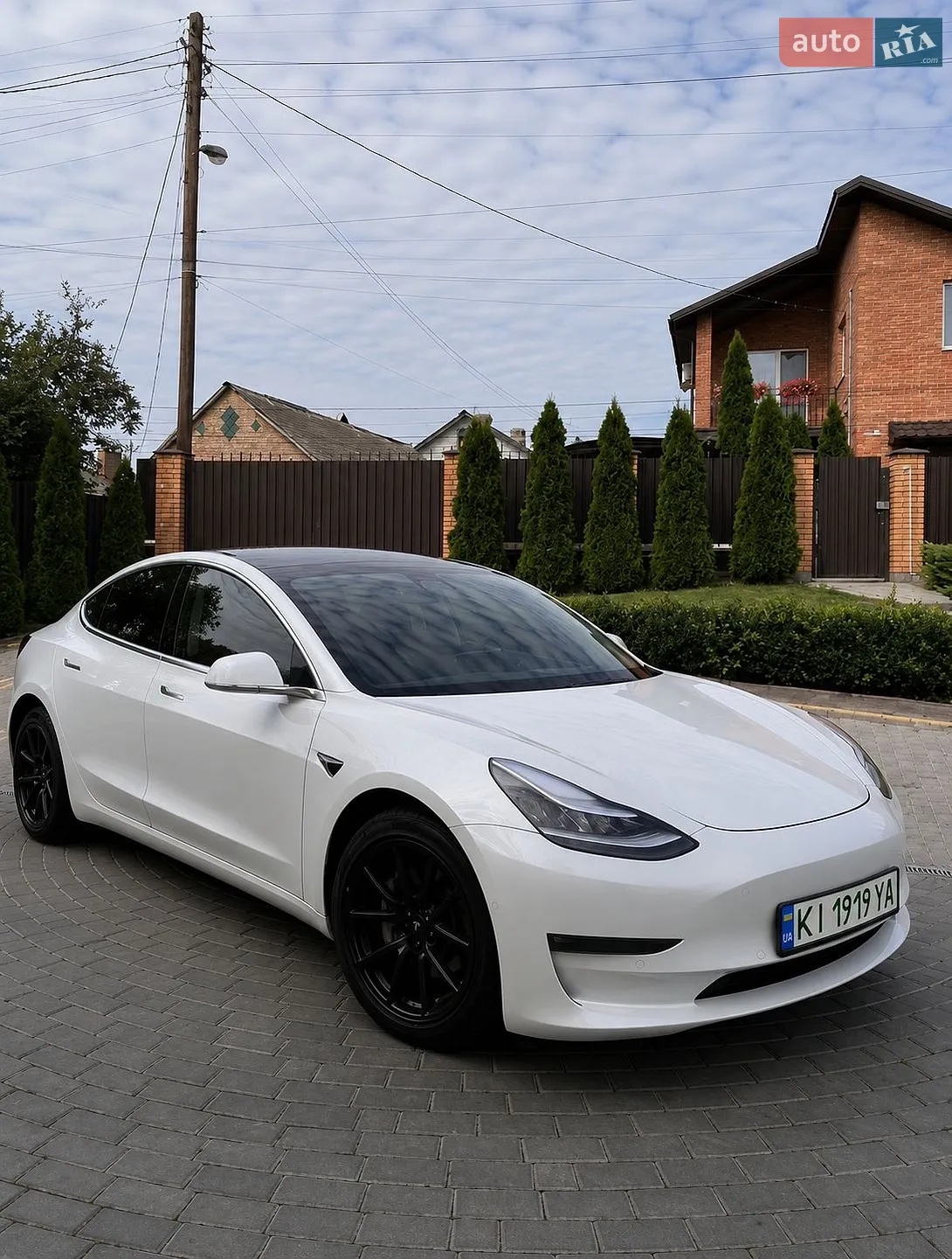 2019 Tesla Model 3 - мініатюра 3
