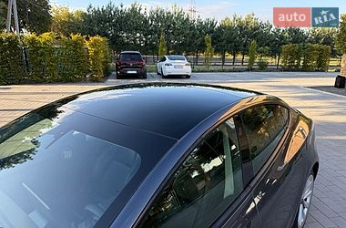 Седан Tesla Model 3 2022 в Луцьку