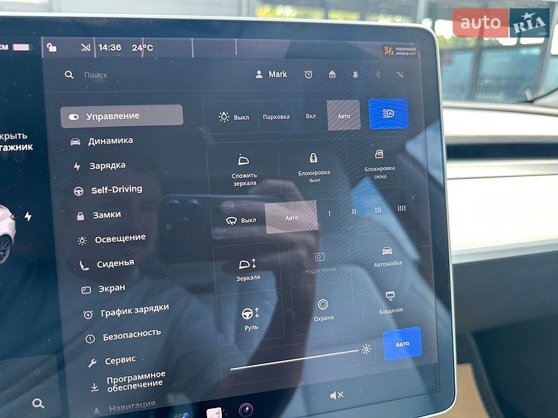 Седан Tesla Model 3 2019 в Луцке