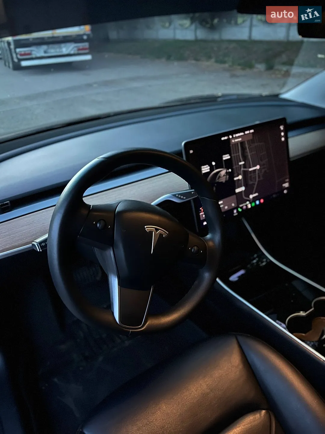 2019 Tesla Model 3 - мініатюра 4
