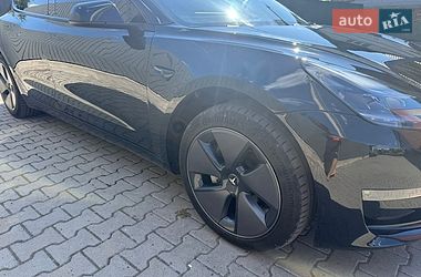 Седан Tesla Model 3 2023 в Берегово фото 3 Седан Tesla Model 3 2023 в Берегово