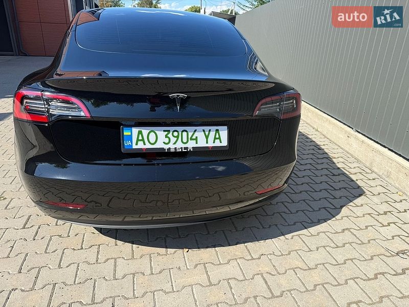 Седан Tesla Model 3 2023 в Берегово фото 5 Седан Tesla Model 3 2023 в Берегово