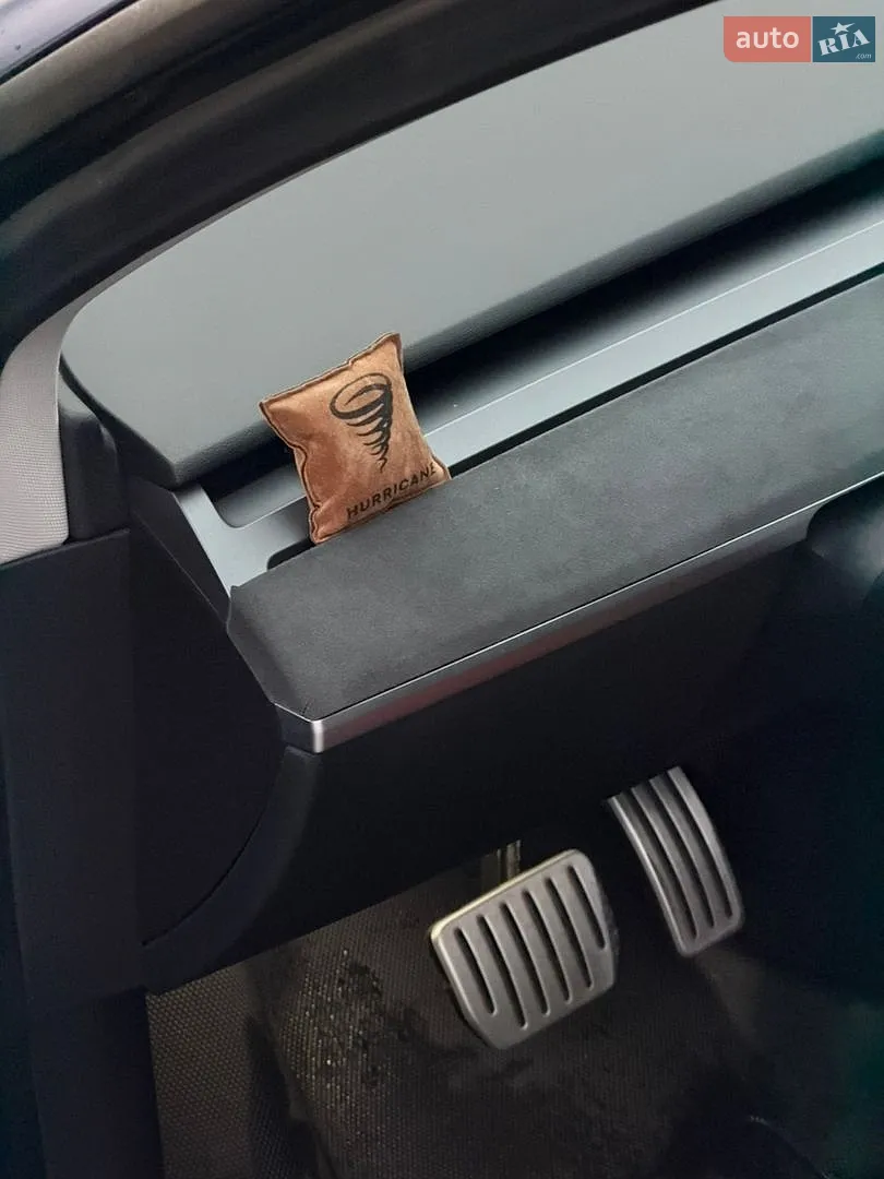 2022 Tesla Model 3 - мініатюра 21