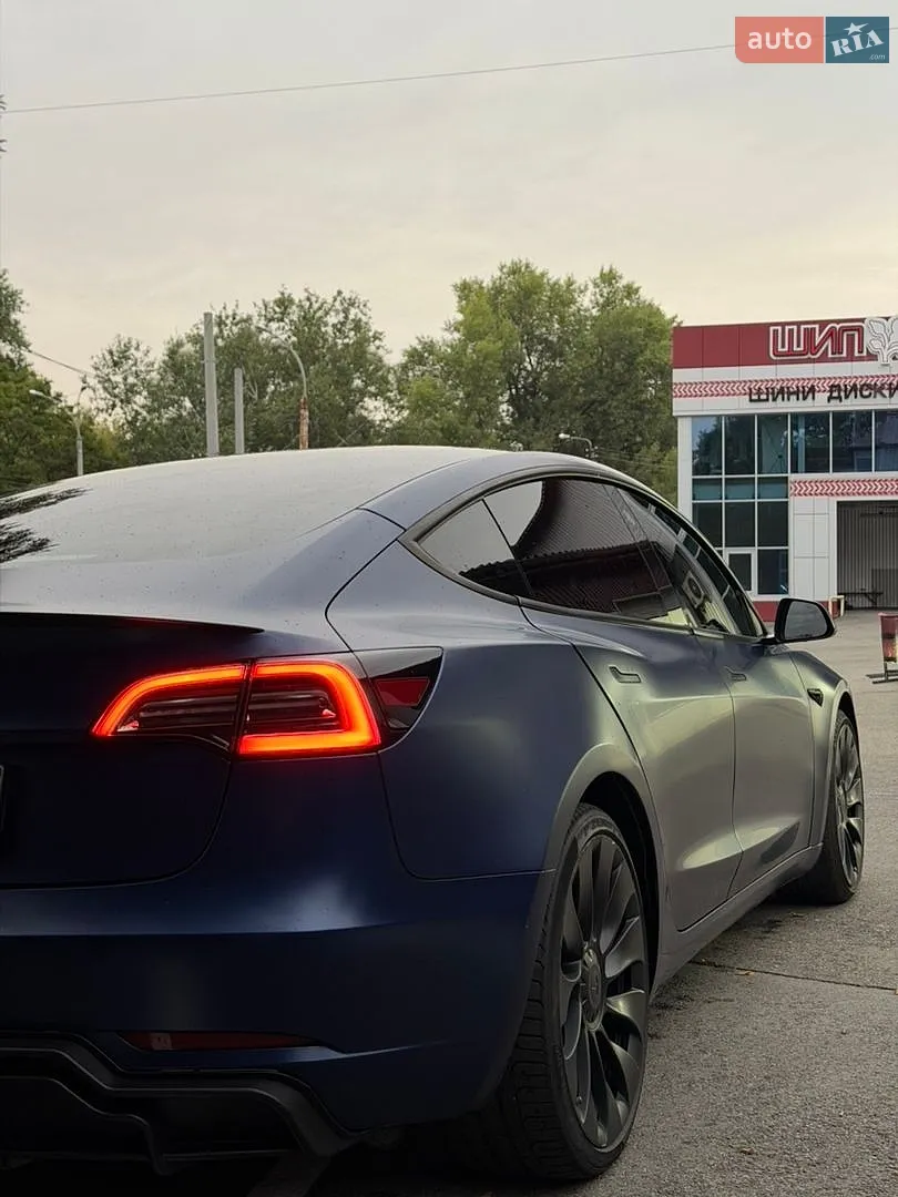 2022 Tesla Model 3 - мініатюра 17
