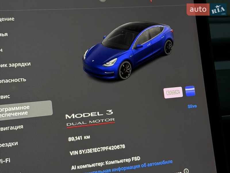 Седан Tesla Model 3 2022 в Киеве