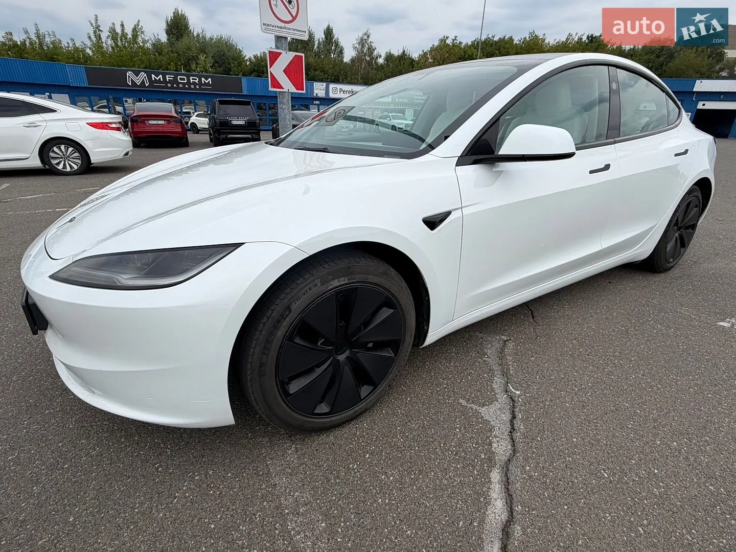 2024 Tesla Model 3 - мініатюра 3