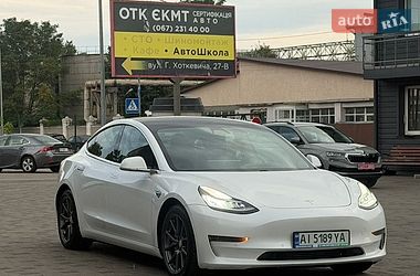 Седан Tesla Model 3 2020 в Киеве