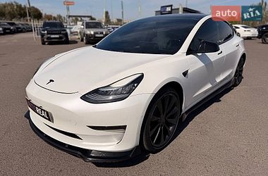 Седан Tesla Model 3 2019 в Кривому Розі фото 16 Седан Tesla Model 3 2019 в Кривому Розі
