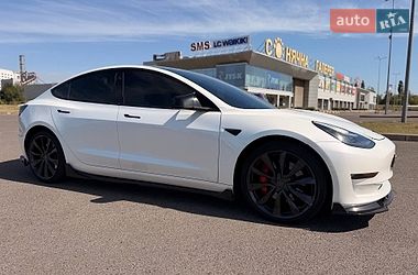 Седан Tesla Model 3 2019 в Кривому Розі фото 19 Седан Tesla Model 3 2019 в Кривому Розі