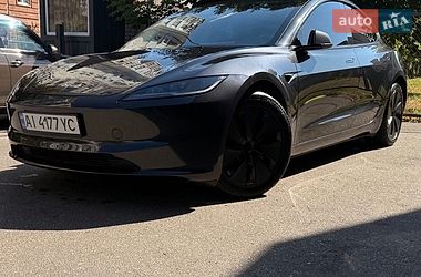 Седан Tesla Model 3 2024 в Белой Церкви
