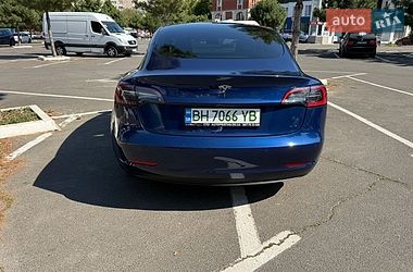 Седан Tesla Model 3 2021 в Одессе