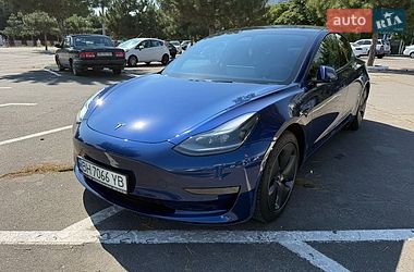 Седан Tesla Model 3 2021 в Одессе