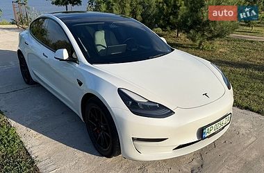 Седан Tesla Model 3 2021 в Запоріжжі