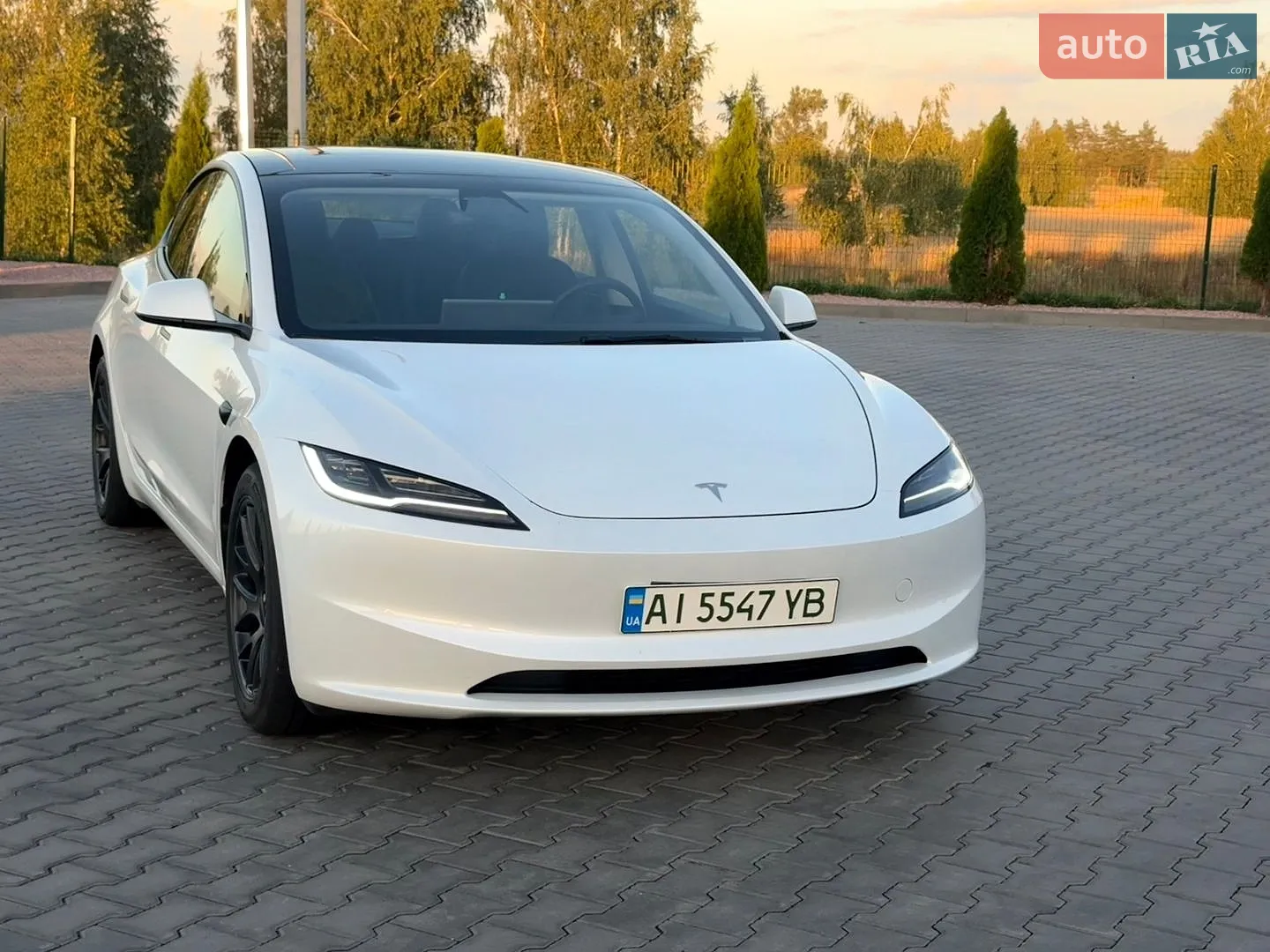 2024 Tesla Model 3 - мініатюра 3