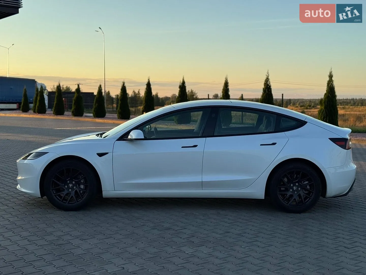2024 Tesla Model 3 - мініатюра 22