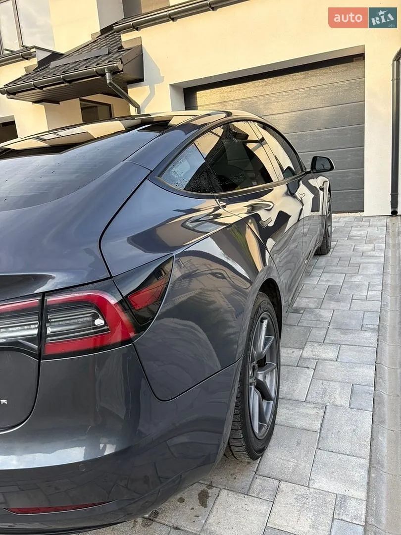 2022 Tesla Model 3 - мініатюра 11