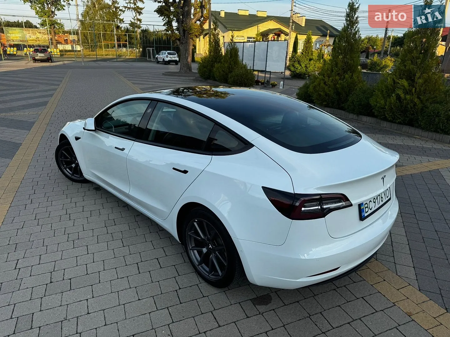 2021 Tesla Model 3 - мініатюра 12
