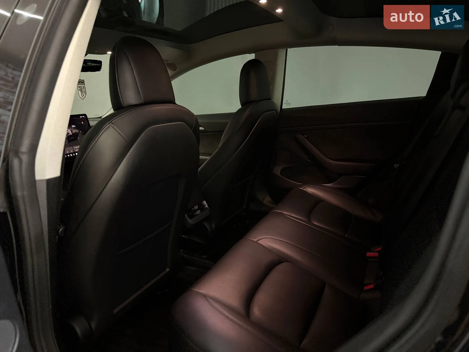 2022 Tesla Model 3 - мініатюра 26