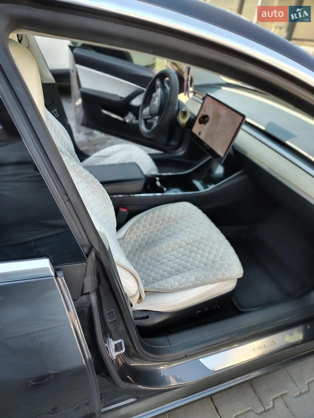 2020 Tesla Model 3 - мініатюра 28