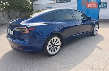 Седан Tesla Model 3 2021 в Томаковке