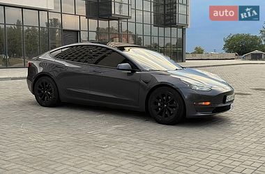 Седан Tesla Model 3 2021 в Днепре фото 4 Седан Tesla Model 3 2021 в Днепре