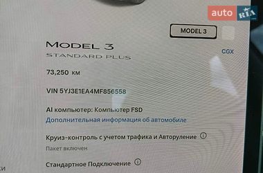 Седан Tesla Model 3 2020 в Івано-Франківську