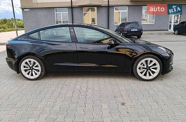 Седан Tesla Model 3 2020 в Івано-Франківську