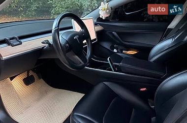 Седан Tesla Model 3 2018 в Харкові