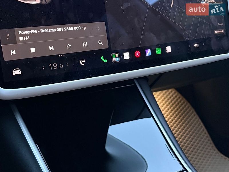 Седан Tesla Model 3 2018 в Харкові