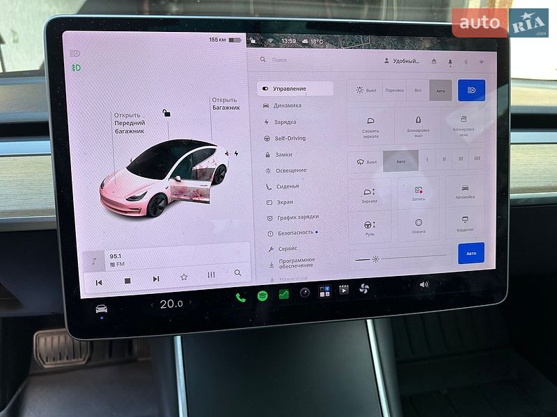 Седан Tesla Model 3 2018 в Ивано-Франковске