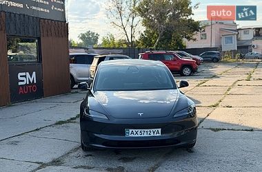 Седан Tesla Model 3 2024 в Харкові